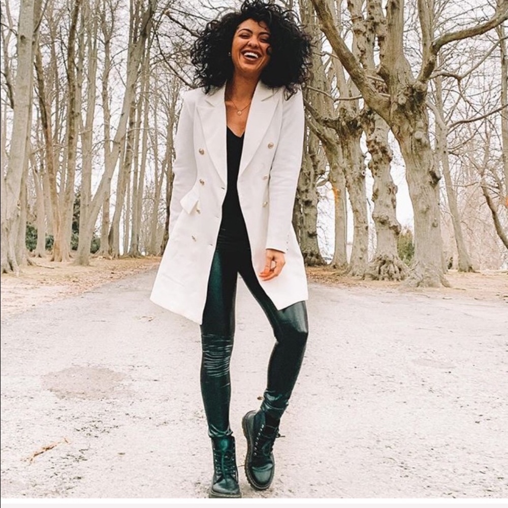 Lulu’s White Double Breasted Jacket, Blazer NEW L